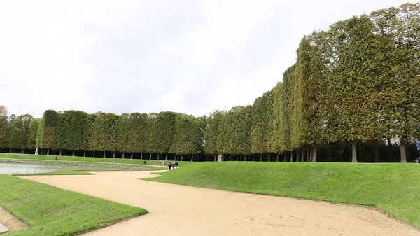 Paris Fransa Bulutlu Bir Günde Versailles Sarayı Nın Güzel Bir — Stok fotoğraf