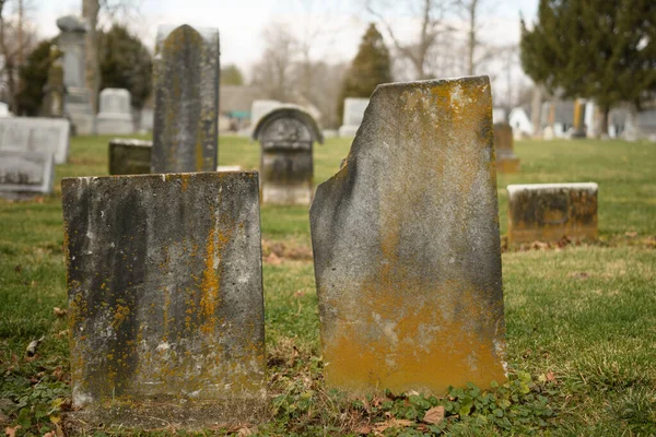 Close Seup Historic Grave Markers Cemetery Lebanon Ohio — Photo