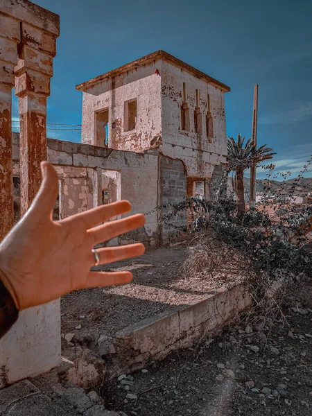 Encerramento Edifício Abandonado — Fotografia de Stock