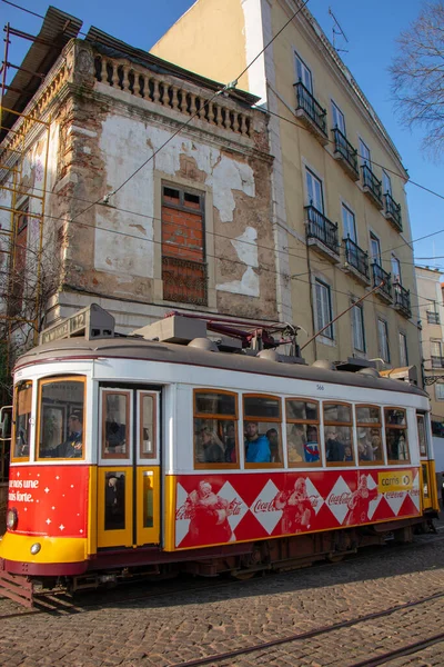 Primer Plano Tranvía Una Calle Lisboa — Foto de Stock
