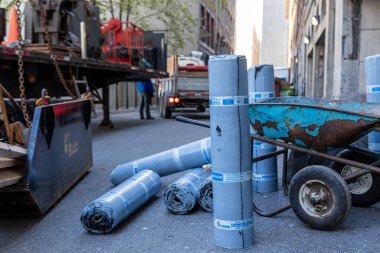Montreal 'deki Hotel Place d' Armes yakınlarında bir çatı işi.