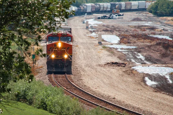 Burlington Kuzey Santa Fe BNSF Bahçenin etrafında