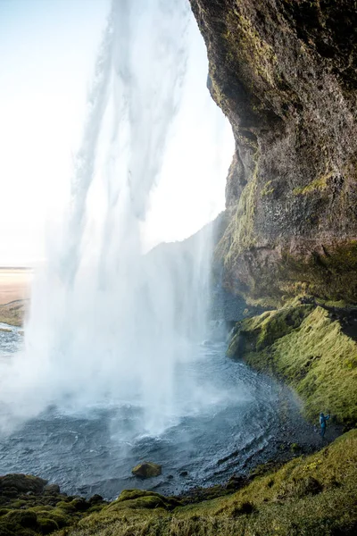 Festői Kilátás Seljalandsfoss Vízesés Ellen Kék Egy Napsütéses Napon Déli — Stock Fotó