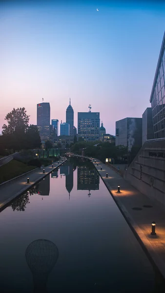 Indianapolis Városképe Belvárosban Hajnalban Usa — Stock Fotó