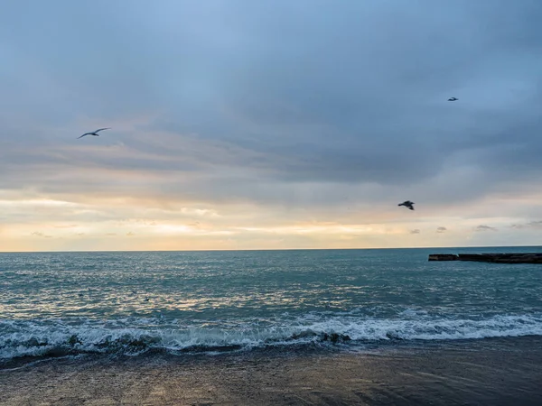 Una Hermosa Toma Mar Día Nublado — Foto de Stock