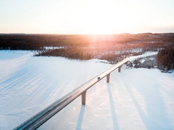 High Angle Shot Bridge Snowy Forest — Stock Photo, Image
