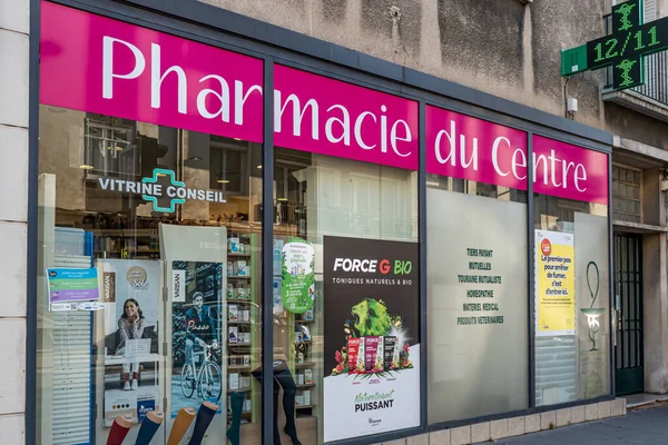 Uma Farmácia Francesa Pharmacie Centre Vista Fachada Loja Lateral Com — Fotografia de Stock