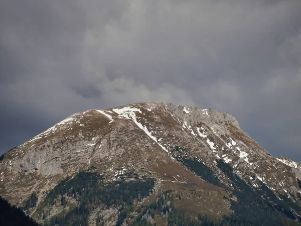 Vacker Utsikt Över Klippiga Bergen Julian Alperna Nära Bohinj — Stockfoto