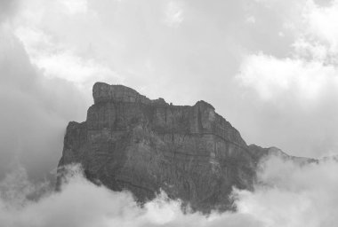 Doğu Fransa 'nın Alplerinde Haute-Savoie zirvesi