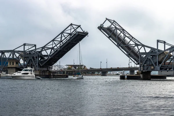 Sturgeon Bay Bridge Door County Wisconsin Estados Unidos Dia Nublado — Fotografia de Stock