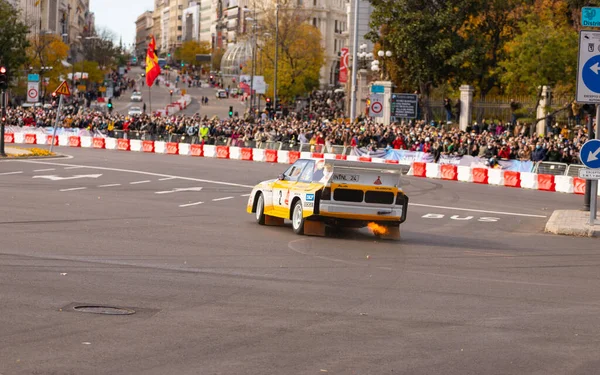 Sárga Audi Hátulról Carlos Sainz Kiállítás Bemutatása Autó Dakar 2022 — Stock Fotó