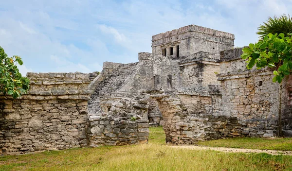 Budynek Główny Przy Ruinach Tulum — Zdjęcie stockowe