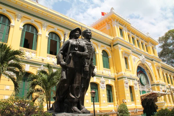 Monument Front Central Post Office Chi Minh — Stock Photo, Image