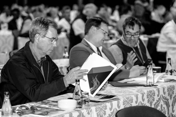 Afgevaardigden Die Verkoopconventie Bijwonen Een Conferentiecentrum — Stockfoto