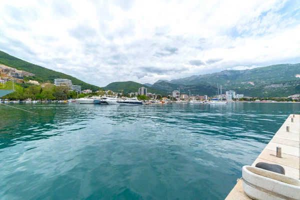 Uma Vista Deslumbrante Mar Adriático Partir Porto Cidade Budva Montenegro — Fotografia de Stock