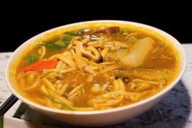 Nefis bir Thukpa 'nın yakın plan çekimi.