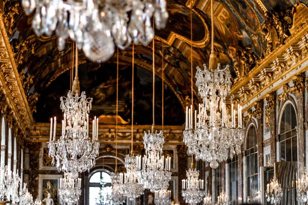 Selective Focus Shot Chandeliers Chateau Versailles Lighted Candles Them Artwork — Stock Photo, Image