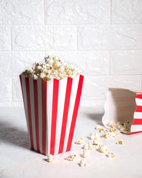 Närbild Popcorn Papperslåda — Stockfoto