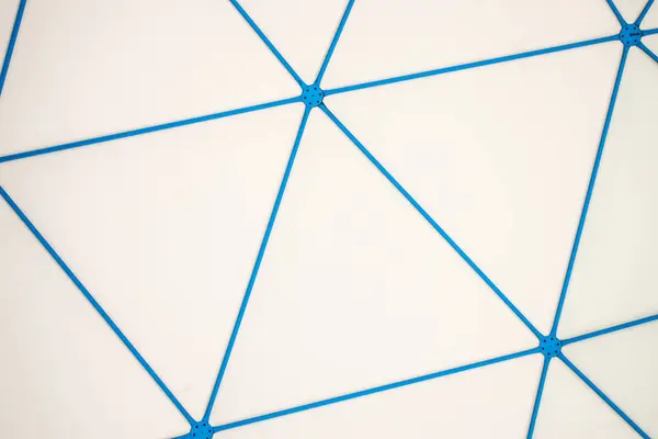 Фон Металлической Структуры Голубого Купола Сделанный Треугольников — стоковое фото