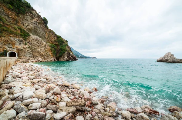 Rocky Beach Adriatic Sea Town Budva Montenegro Big Cliffs — Stock Photo, Image