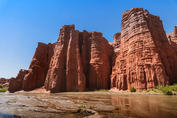 Uma Bela Paisagem Vales Rochosos Dia Ensolarado — Fotografia de Stock