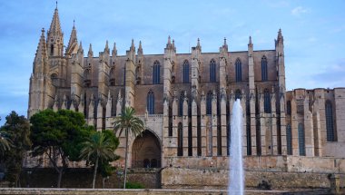 İspanya 'daki Katedral-Bazilika de Santa Maria de Mallorca