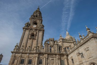 Santiago de Compostela katedralinin perspektif görüntüsü..