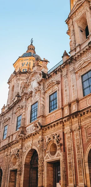 Plano Vertical Famosa Iglesia San Luis Francia Sevilla — Foto de Stock