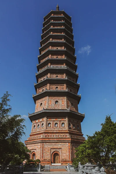 Blauwe Lucht Boven Het Iron Pagoda Gebouw Kaifeng China — Stockfoto