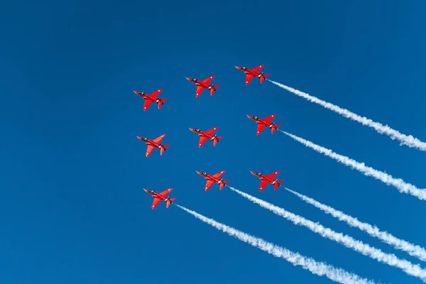 Une Vue Équipe Affichage Raf Red Arrows Salon Aéronautique Aerobaltic — Photo