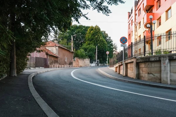 Una Calle Vacía Durante Día Iasi Rumania — Foto de Stock