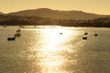 İspanya, Hondarribia 'da deniz manzarası çok güzel.