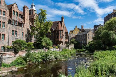 Dean Village bir zamanlar bir değirmen kasabasıydı - şimdi Leith Yürüyüşü 'nün çok pitoresk bir parçası