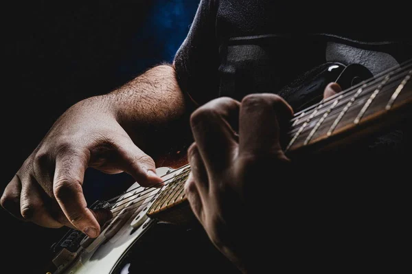 Primer Plano Manos Tocando Guitarra — Foto de Stock
