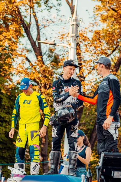 Winners Celebrating Victory Red Bull Romaniacs Hard Enduro Rallye Prolog — Stock Photo, Image