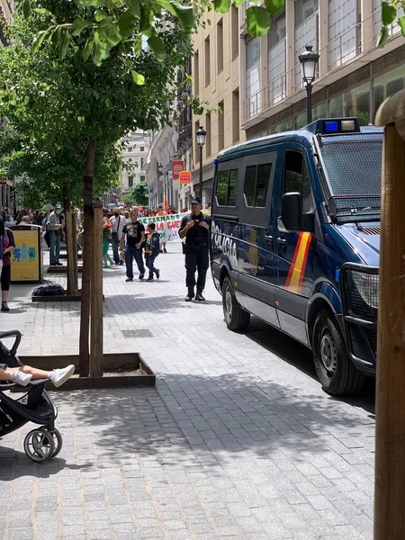 Ett Vertikalt Skott Protest Mot Sociala Krav Gatorna — Stockfoto