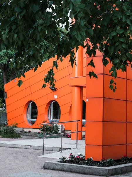 Vertical Shot Orange Building Unique Exterior Design Iasi Romania — Stock Photo, Image
