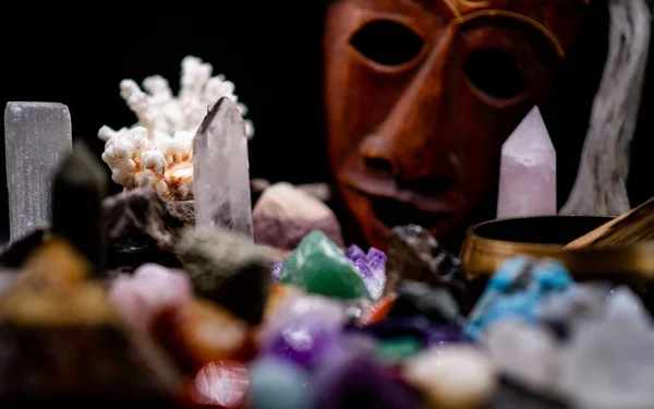 Composition Crystal Stones Mystique Mask Background Concept Crystal Healing Spiritual — Stock Photo, Image