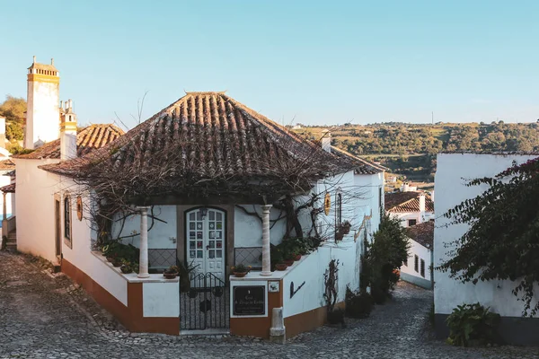 포르투갈 마을에 거리의 — 스톡 사진