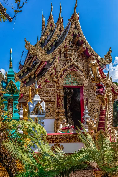 Chiang Mai Tayland Çarpıcı Bir Tapınağa Yakın Çekim — Stok fotoğraf