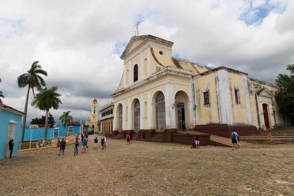 Αποικιακή Παλιά Πόλη Τους Ντόπιους Και Πολύχρωμα Κτίρια Τρινιντάντ Κούβα — Φωτογραφία Αρχείου