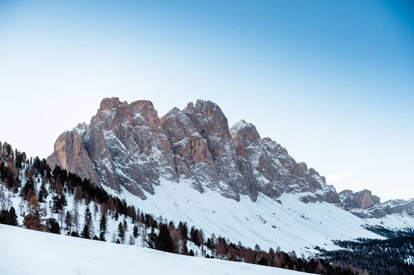 Una Panoramica Delle Alpi Dolomitiche Innevate Italia Durante Inverno — Foto Stock