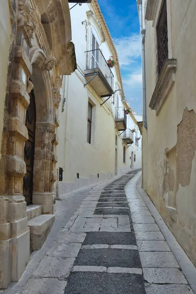 Talya Nın Sicilya Kentindeki Eski Modica Kasabasında Dar Bir Sokak — Stok fotoğraf