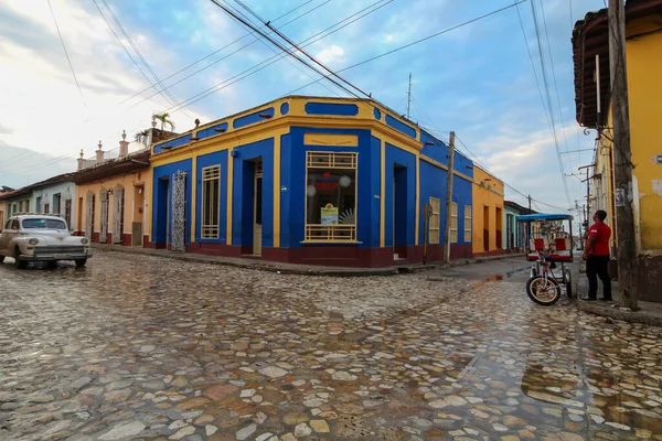 古巴特立尼达 一个有着五彩斑斓建筑和鹅卵石街道的殖民古城美景 — 图库照片