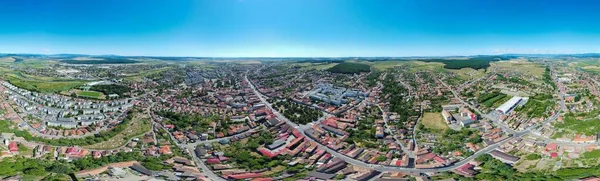 Panoramatická Krajina Města Reghin Rumunsko Shora Široká Bezpilotní — Stock fotografie