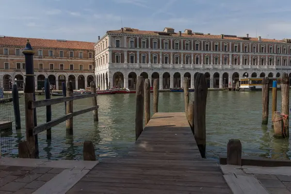 Kilátás Történelmi Épületek Mentén Csatornák Velence Olaszországban — Stock Fotó
