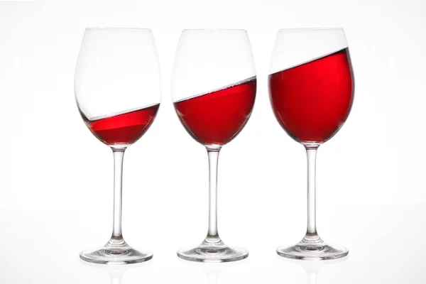 Closeup Shot Wine Glasses Curved Wine — Stock Photo, Image