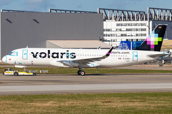 Volaris Airbus A320 271N Aubh 9475 Hamburgo Finkenwerder Airport Xfw — Fotografia de Stock