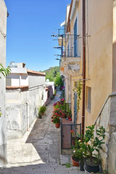 Eine Enge Straße Modica Einer Altstadt Auf Sizilien Italien — Stockfoto