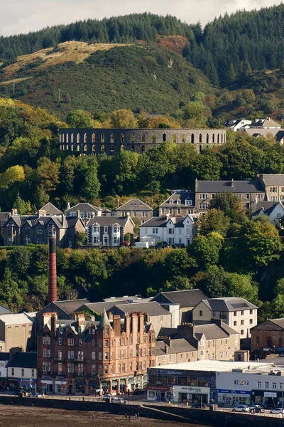 Colpo Verticale Della Città Oban Scozia Tra Cui Mccaig Tower — Foto Stock